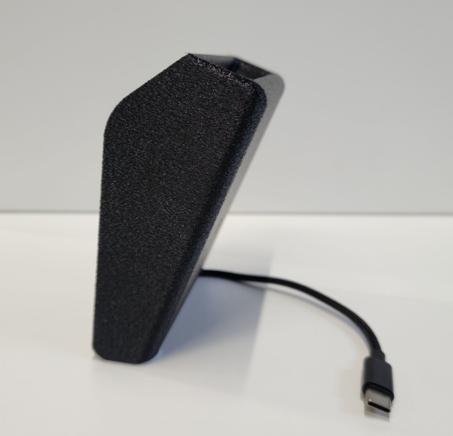 Volkswagen T6.1 Transporter & Multivan  Wireless Phone Charger