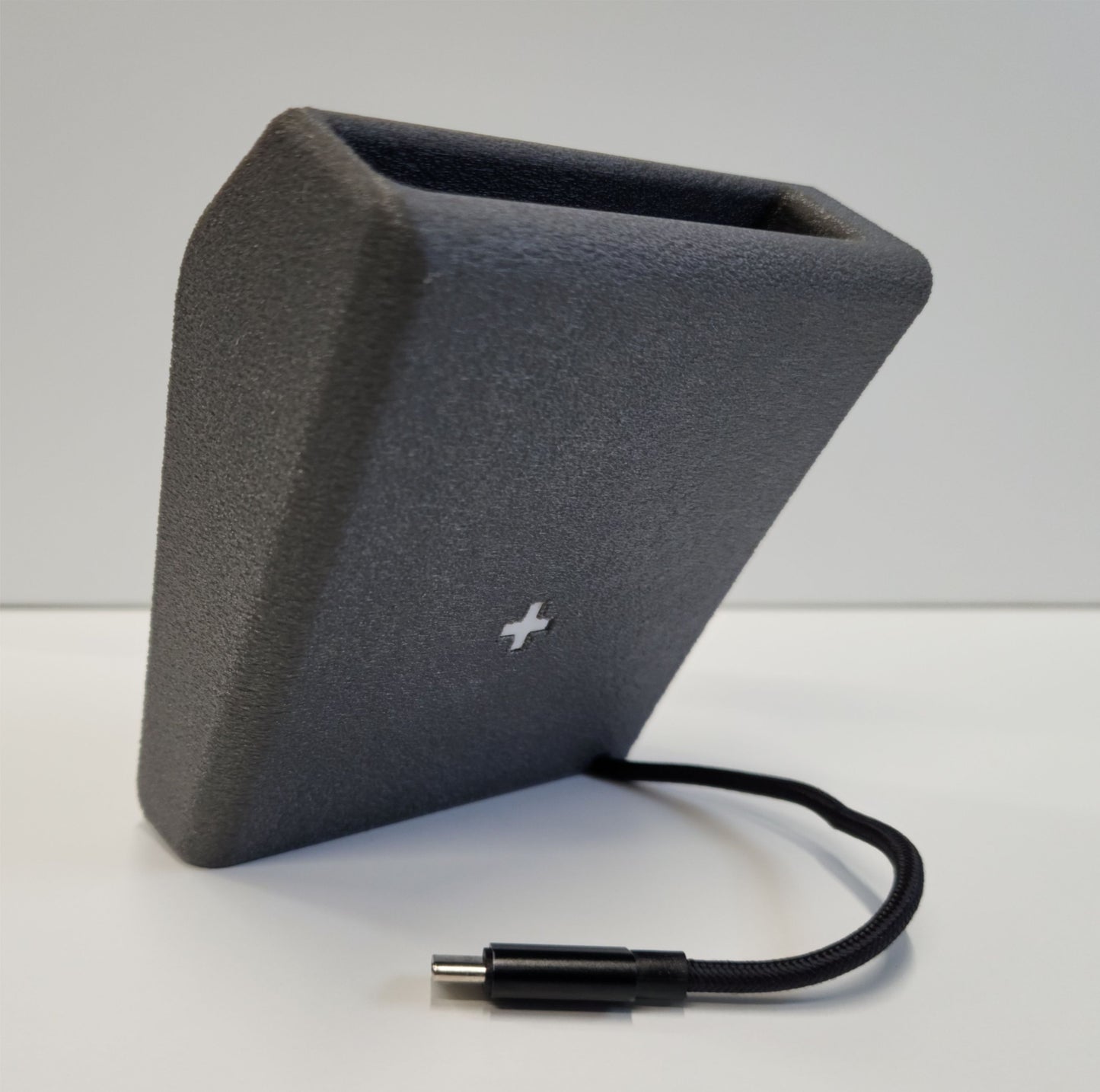 Volkswagen T6.1 Transporter & Multivan  Wireless Phone Charger